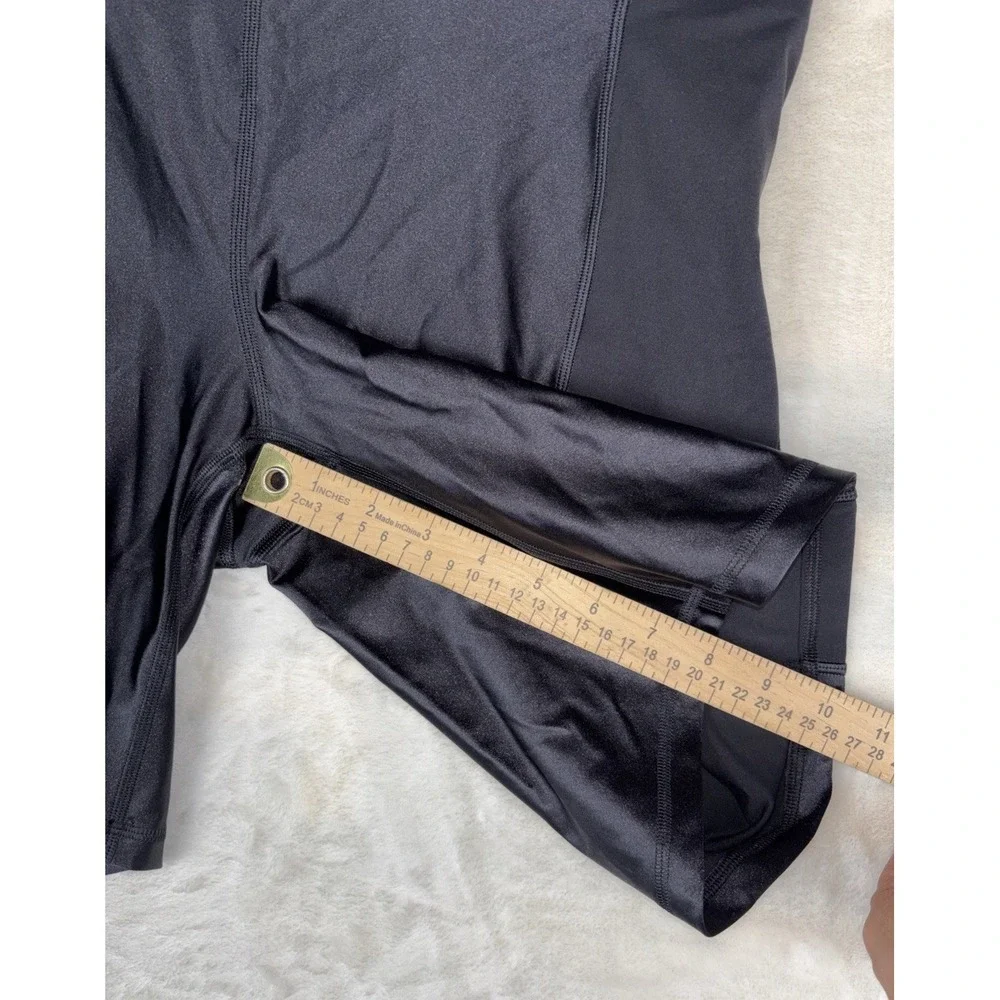 Lululemon Satin Shine Panelled HR Short 8